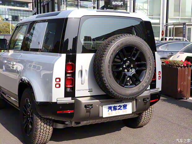 路虎(进口) 路虎卫士 2021款 90 P400 X-DYNAMIC S