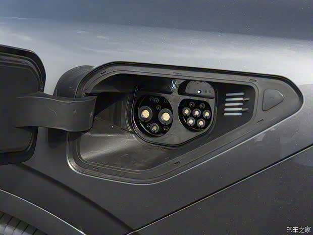 阿維塔科技 阿維塔11 2022款 5座版