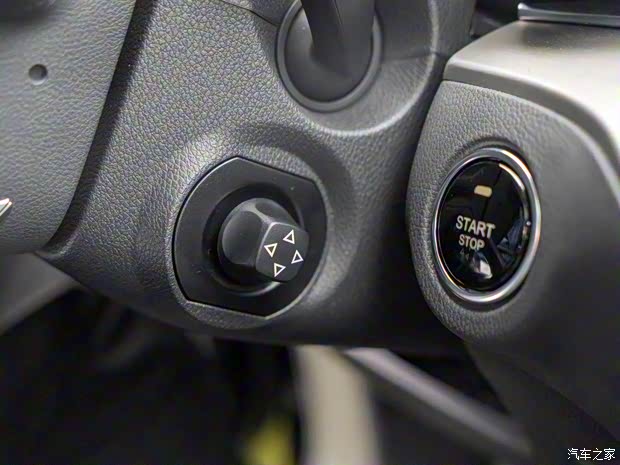 一汽红旗 红旗HS7 2021款 2.0T 自动两驱智联旗畅版 一汽红旗 红旗HS7 2021款 2.0T 自动两驱智联旗畅版