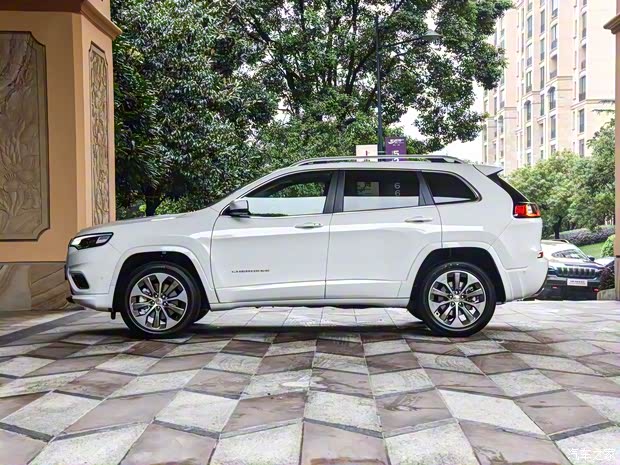 廣汽菲克Jeep 自由光 2019款 基本型