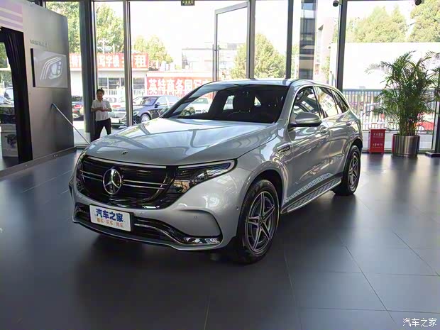 北京奔驰 奔驰EQC 2019款 EQC 400 4MATIC 北京奔驰 奔驰EQC 2019款 EQC 400 4MATIC