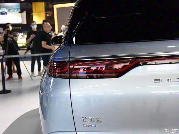 比亚迪 护卫舰07 2022款 DM-i 比亚迪 护卫舰07 2022款 DM-i