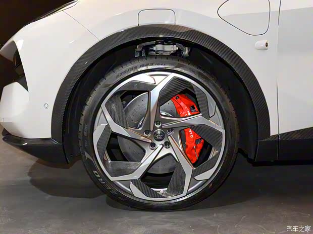 路特斯 ELETRE 2022款 517km 基本型 路特斯 ELETRE 2022款 517km 基本型