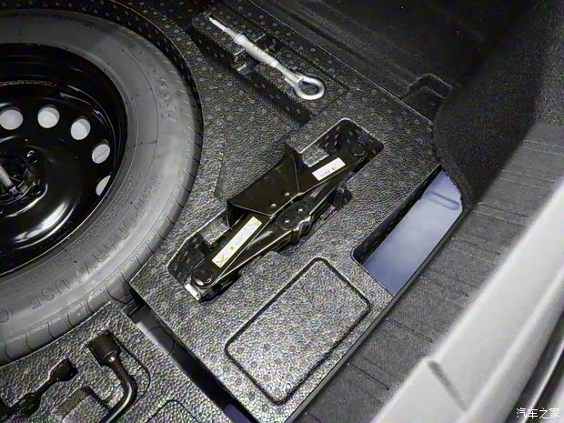 东风标致 标致408 2022款 顶配版