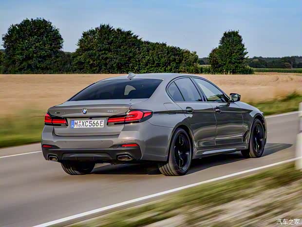 寶馬(進(jìn)口) 寶馬5系新能源(進(jìn)口) 2021款 545e xDrive
