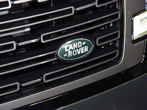 2023款 3.0 L6 400PS 典范加长版 2023款 3.0 L6 400PS 典范加长版