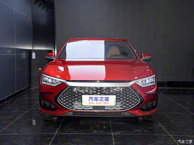 比亚迪 汉 2022款 DM-i 121KM 尊享型