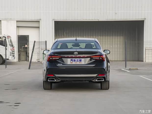 一汽丰田 亚洲龙 2022款 2.0L 豪华版