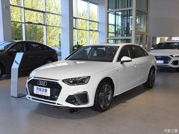 一汽奥迪 奥迪A4L 2023款 40 TFSI 时尚动感型 一汽奥迪 奥迪A4L 2023款 40 TFSI 时尚动感型