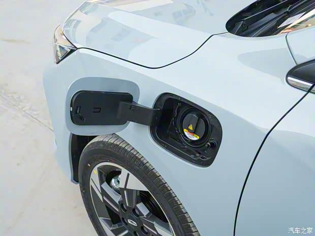 吉利汽車 帝豪L 雷神Hi·X 2022款 1.5TD-DHT Pro 100KM Super 迅