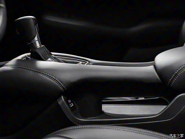 本田(进口) 本田HR-V 2023款 美国版 本田(进口) 本田HR-V 2023款 美国版