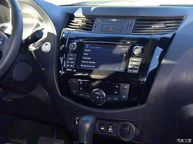 日产(进口) 纳瓦拉(海外) 2018款 Dark Sky