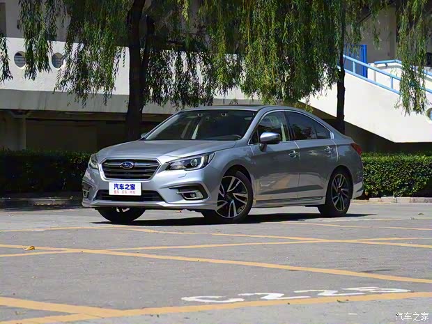 斯巴魯 力獅 2018款 2.5i 全驅(qū)榮耀版 EyeSight