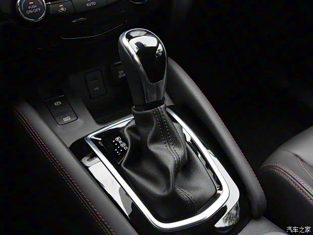 東風(fēng)日產(chǎn) 逍客 2021款 2.0L CVT旗艦版