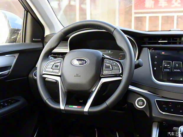 SWM斯威汽车 SWM斯威G01 2018款 1.5T 手动智up