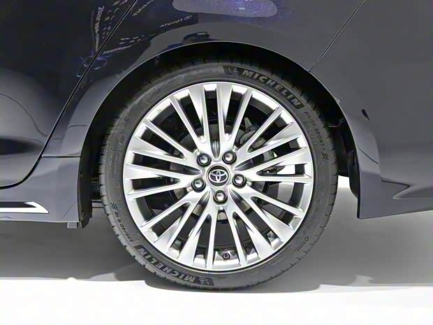 一汽丰田 ALLION 2021款 2.0L 基本型 一汽丰田 ALLION 2021款 2.0L 基本型