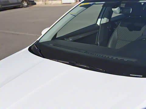 2019款 1.5L 自动豪华版 2019款 1.5L 自动豪华版