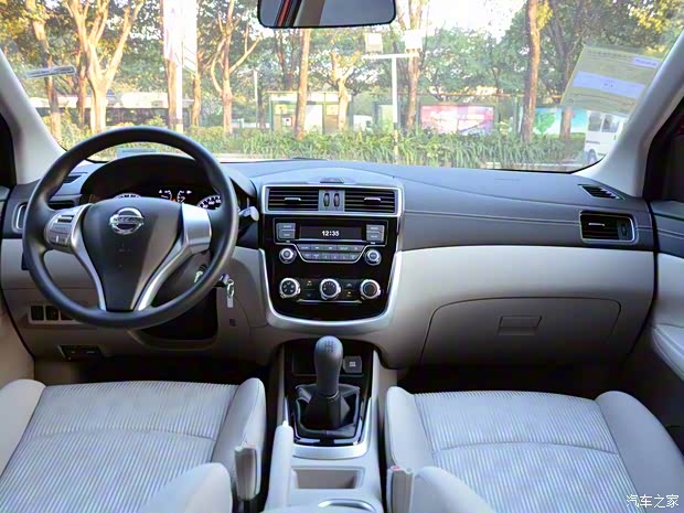 东风日产 骐达TIIDA 2020款 1.6L 手动乐动版