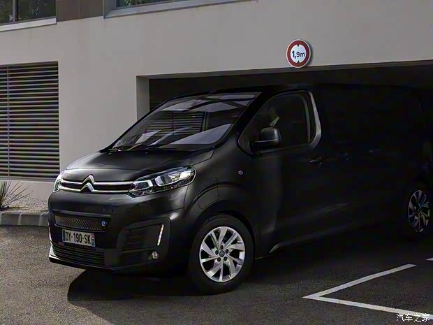 雪铁龙(进口) ë-SPACETOURER 2020款 基本型