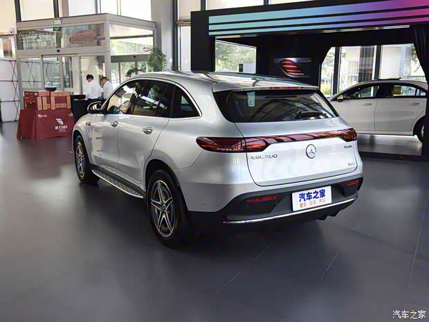 北京奔驰 奔驰EQC 2019款 EQC 400 4MATIC 北京奔驰 奔驰EQC 2019款 EQC 400 4MATIC