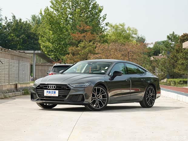 奥迪(进口) 奥迪A7 2022款 45 TFSI 尊享型 奥迪(进口) 奥迪A7 2022款 45 TFSI 尊享型