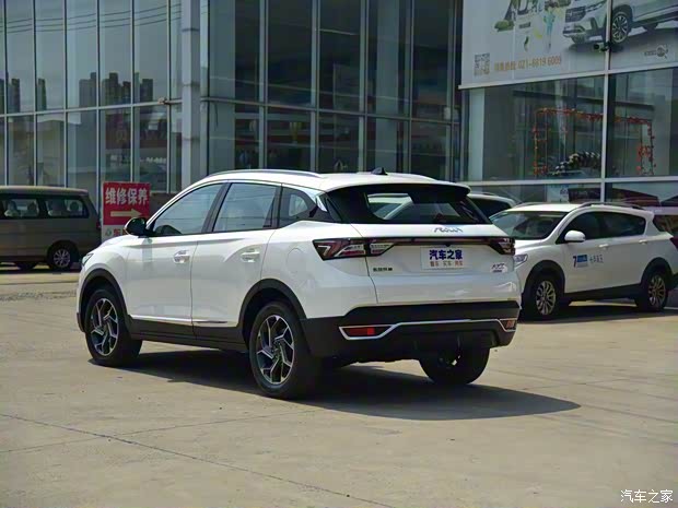 东风乘用车 东风风神AX7 2021款 1.6T 自动质越版 东风乘用车 东风风神AX7 2021款 1.6T 自动质越版