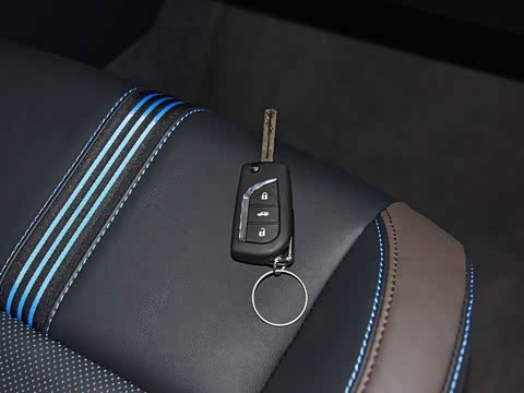 2018款 185T CVT尊贵版 国VI 2018款 185T CVT尊贵版 国VI