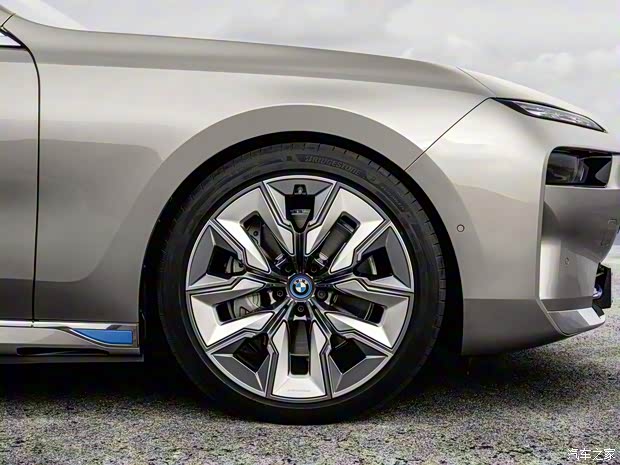 宝马(进口) 宝马i7 2022款 xDrive 60 宝马(进口) 宝马i7 2022款 xDrive 60