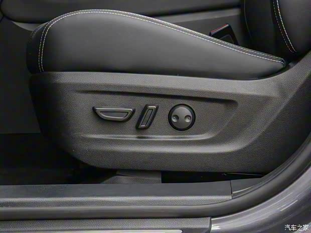 广汽乘用车 传祺GS5 2020款 270T 自动尊享版