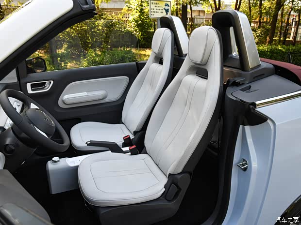 上汽通用五菱 宏光MINIEV 2022款 敞篷版 上汽通用五菱 宏光MINIEV 2022款 敞篷版