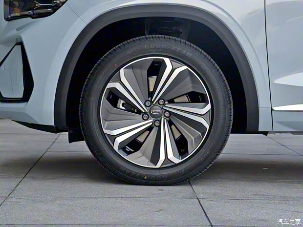 吉利汽车 星越L 2022款 1.5T 雷神Hi·X油电混动版 Super迅