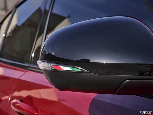 阿爾法·羅密歐 Tonale托納利 2023款 Tributo Italiano 歐洲版