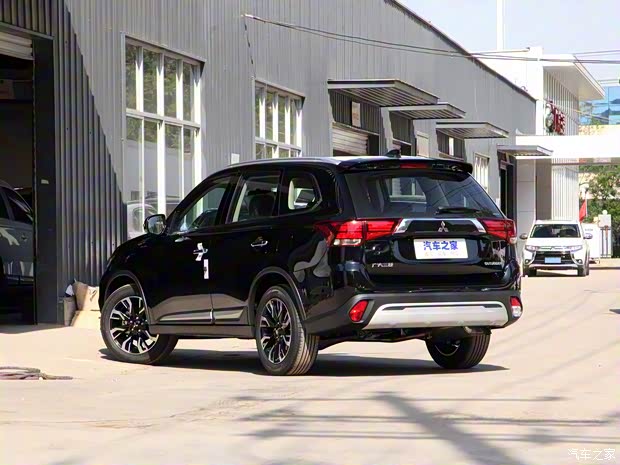 廣汽三菱 歐藍德 2020款 2.4L 四驅(qū)致享版 5座