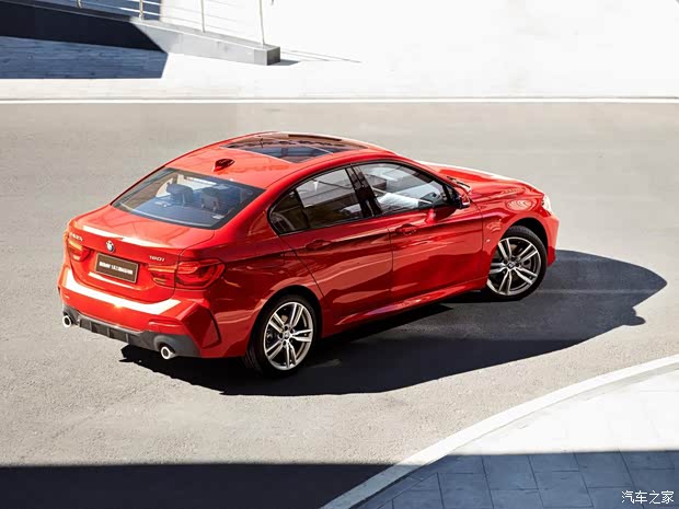 华晨宝马 宝马1系 2019款 120i M运动版