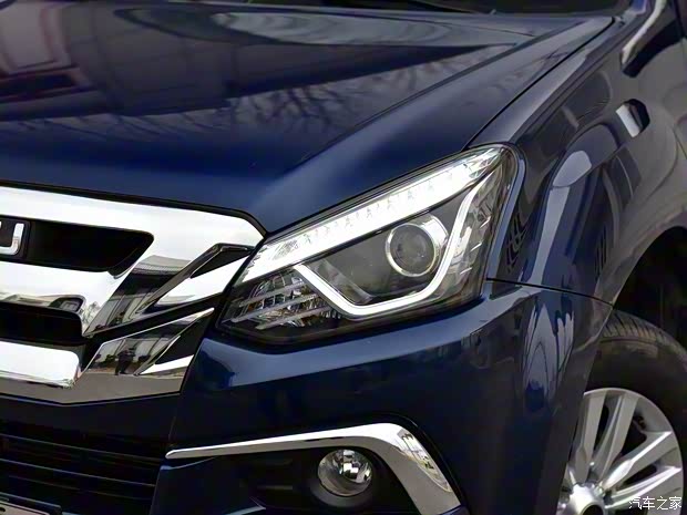 江西五十鈴 鈴?fù)?2022款 汽油四驅(qū)高配版