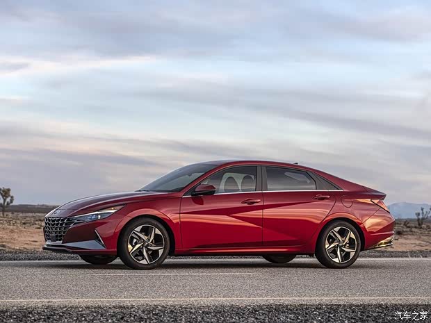 現(xiàn)代(進(jìn)口) 伊蘭特(海外) 2021款 基本型