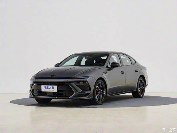 北京现代 索纳塔 2024款 2.0T N Line 高配版 北京现代 索纳塔 2024款 2.0T N Line 高配版