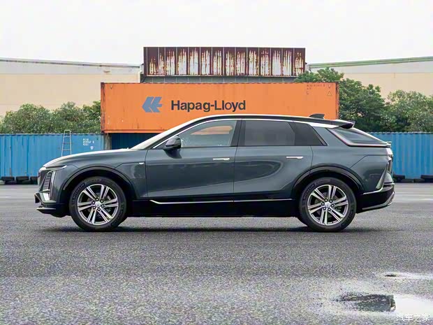 上汽通用凯迪拉克 LYRIQ锐歌 2022款 后驱长续航豪华版 上汽通用凯迪拉克 LYRIQ锐歌 2022款 后驱长续航豪华版