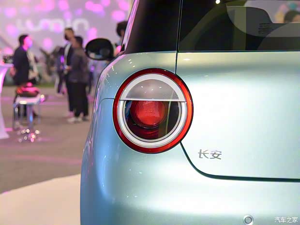 長(zhǎng)安汽車 長(zhǎng)安LUMIN 2022款 210km 基本型