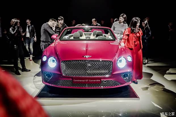 宾利 欧陆 2019款 6.0T GT W12 敞篷版