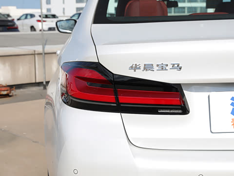 2022款 改款二 525Li M运动套装 2022款 改款二 525Li M运动套装