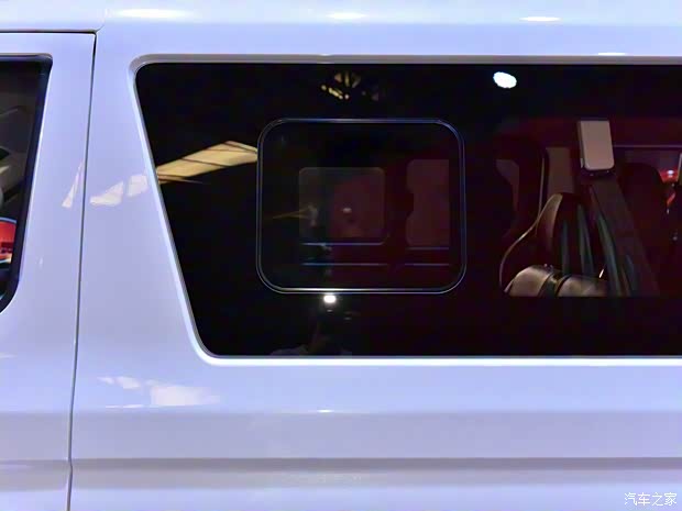 北汽瑞翔 博騰V2 2022款 1.5L客車舒適型