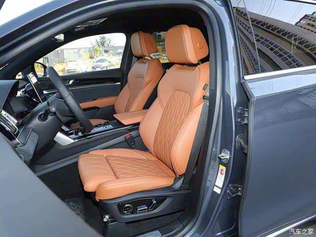 比亚迪 唐新能源 2022款 DM-i 252KM 尊享型