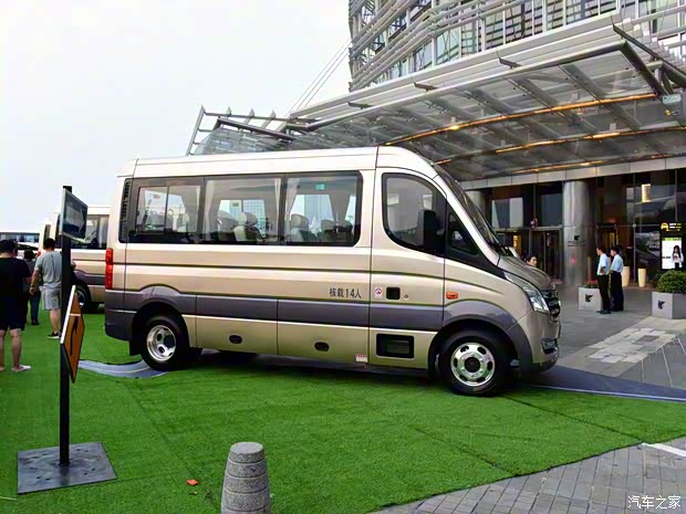 宇通客车 宇通CL6 2018款 悦旅版