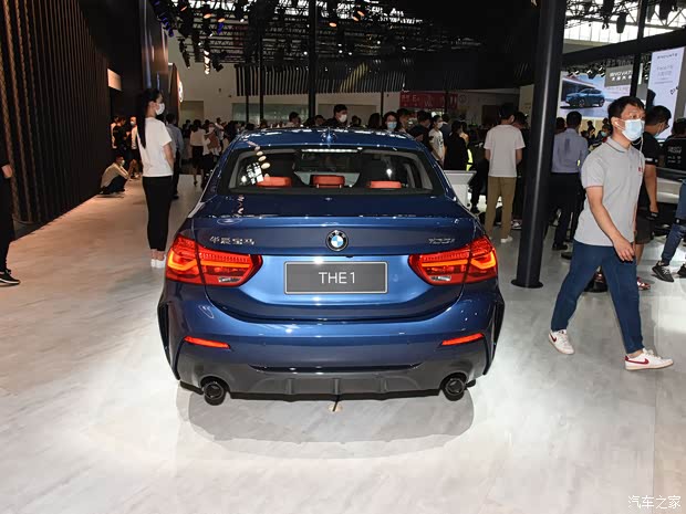 华晨宝马 宝马1系 2021款 125i M运动曜夜套装