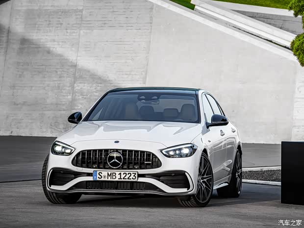 梅賽德斯-AMG 奔馳C級AMG 2022款 AMG C 43 4MATIC 歐洲版