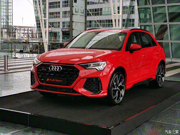 Audi Sport 奥迪RS Q3 2020款 基本型