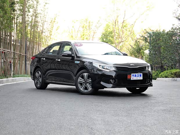 东风悦达起亚 起亚K5新能源 2018款 2.0L 智尊版 东风悦达起亚 起亚K5新能源 2018款 2.0L 智尊版