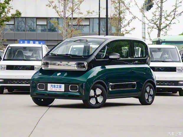上汽通用五菱 寶駿KiWi EV 2023款 大疆版 磷酸鐵鋰 上汽通用五菱 寶駿KiWi EV 2023款 大疆版 磷酸鐵鋰