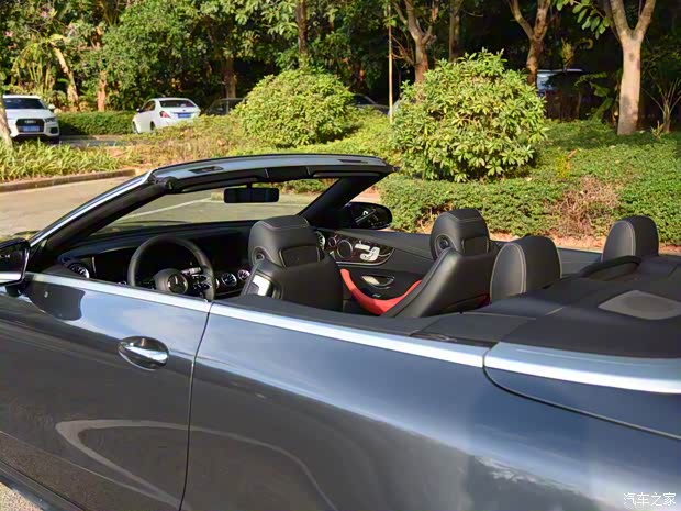 奔馳(進口) 奔馳E級(進口) 2021款 E 260 4MATIC 敞篷轎跑車